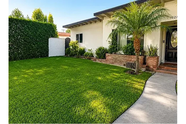 $2650 : Hermosa casa🏠en Downey🏠 image 1