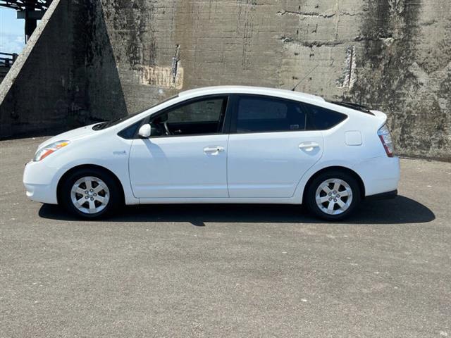 $8988 : 2008 Prius Touring image 4