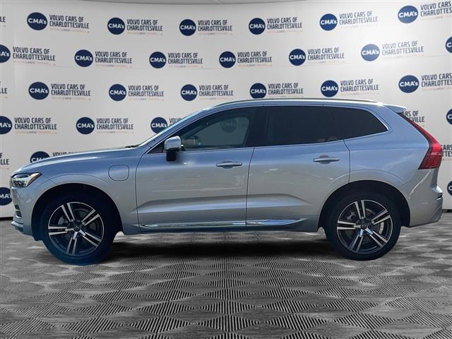$43000 : PRE-OWNED  VOLVO XC60 RECHARGE image 2
