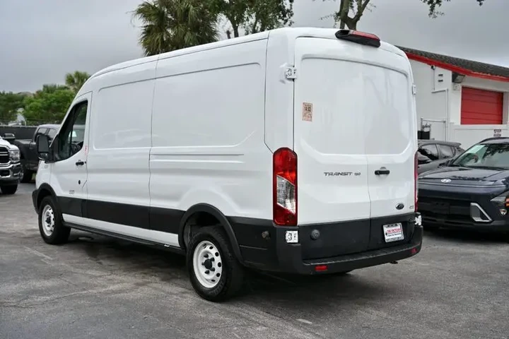 $13000 : 2019 Ford Transit Vans image 9