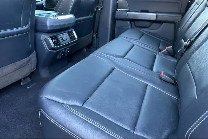 $37804 : Ford F-150 2023 4x4 XL 4dr S image 10