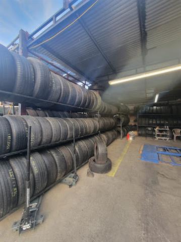 Johnny’s Tire Shop image 4