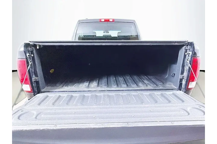 $19949 : Ram 1500 2018 4x4 Express 4d image 5