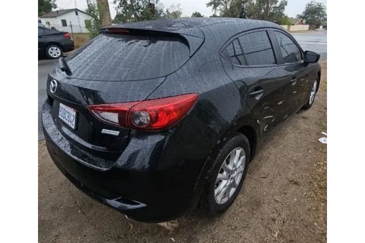 $16400 : Mazda Mazda3 2018 Sport 4dr image 3