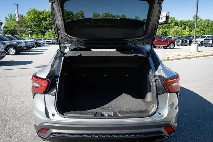 $24987 : Chevrolet Trax 2024 RS 4dr C image 9