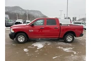 $21900 : Ram 1500 Classic 2022 4x4 Tr thumbnail