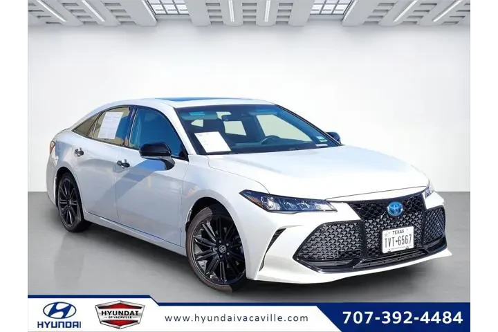 $30861 : Toyota Avalon Hybrid 2022 XS image 1