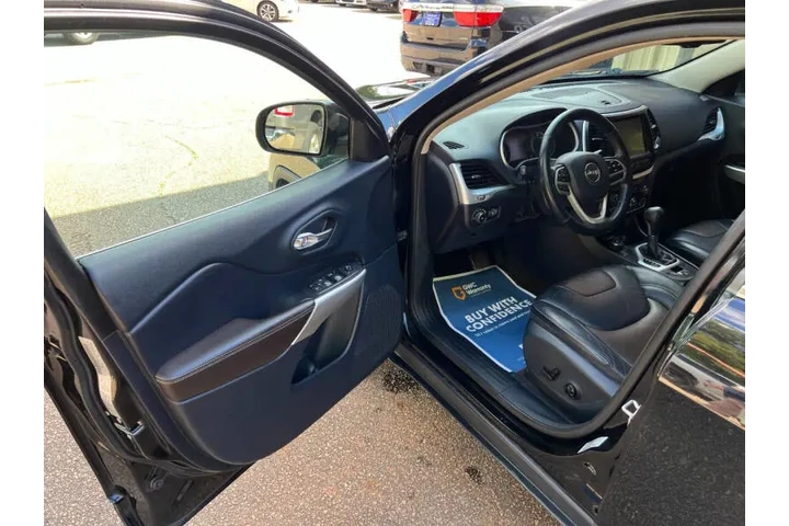 $10999 : 2017 Cherokee Limited image 10