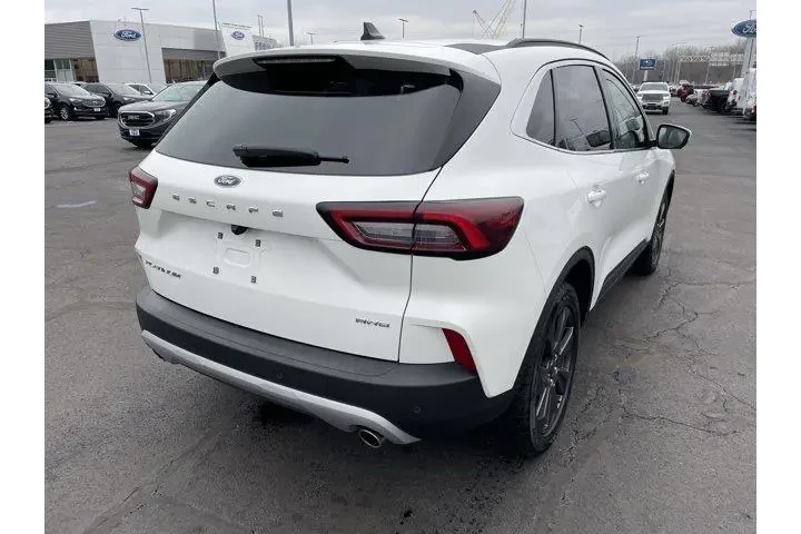 $26888 : Ford Escape 2024 AWD Platinu image 8