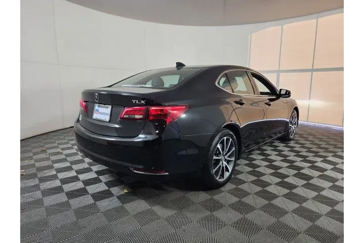 $18509 : Acura TLX 2017 V6 4dr Sedan image 7
