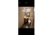 $1300 : Cuarto en renta con baño priva thumbnail