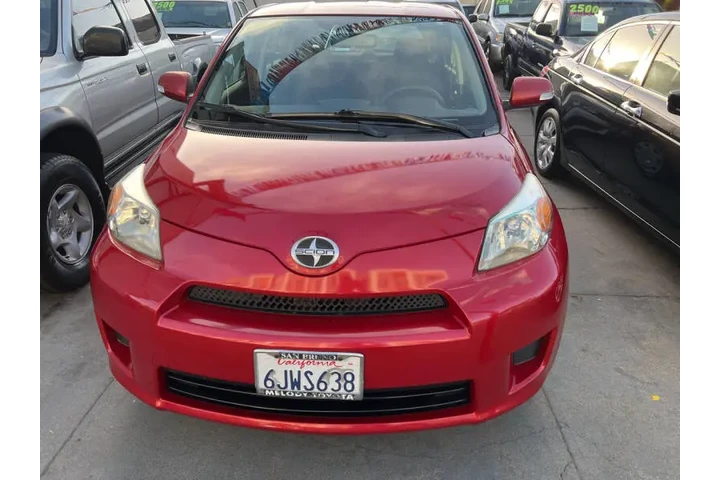 $7995 : 2009 xD image 2