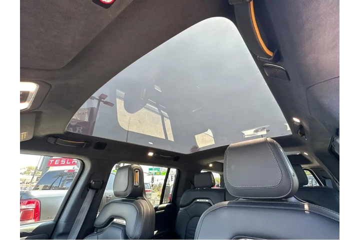 $63997 : 2022 R1S Launch Edition image 8