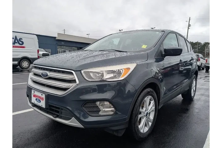 $10991 : Ford Escape 2019 SE 4dr SUV image 2
