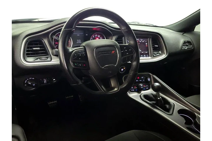 $33998 : Dodge Challenger 2022 R/T 2d image 9