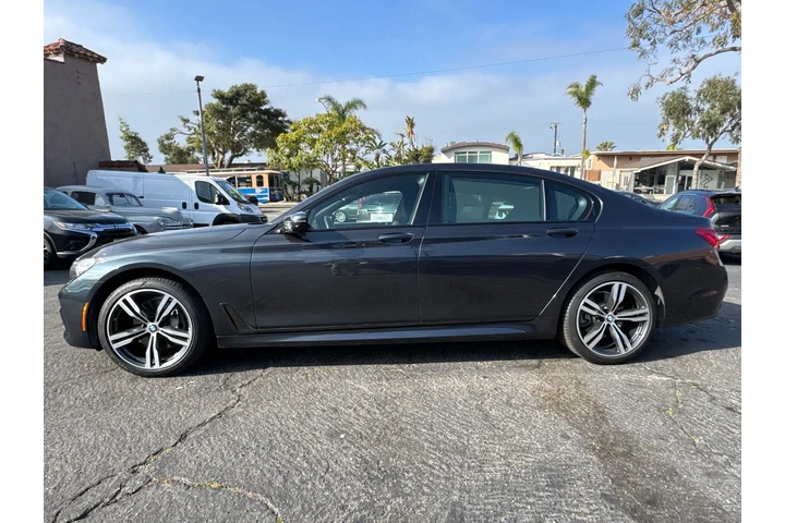 $23995 : BMW 7 Series 2019 740i 4dr S image 5