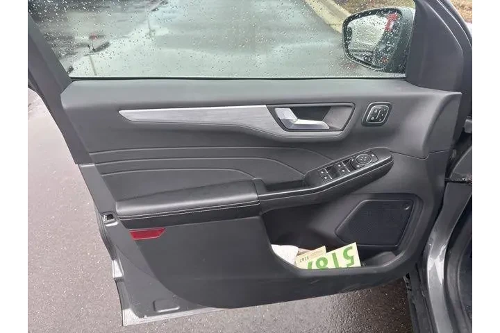 $25000 : Ford Escape Hybrid 2024 AWD image 8