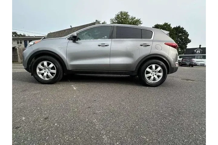 $8995 : Kia Sportage 2019 AWD LX 4dr image 5