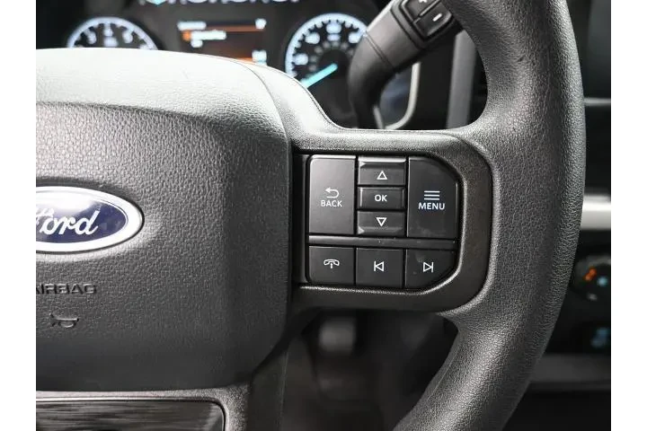 $38460 : Ford F-150 2023 4x4 XL 4dr S image 7