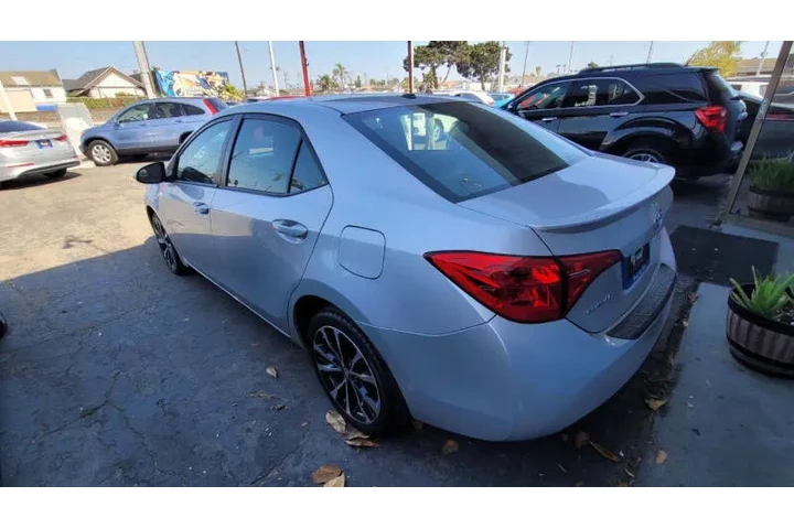 $12995 : 2017 Corolla SE image 5