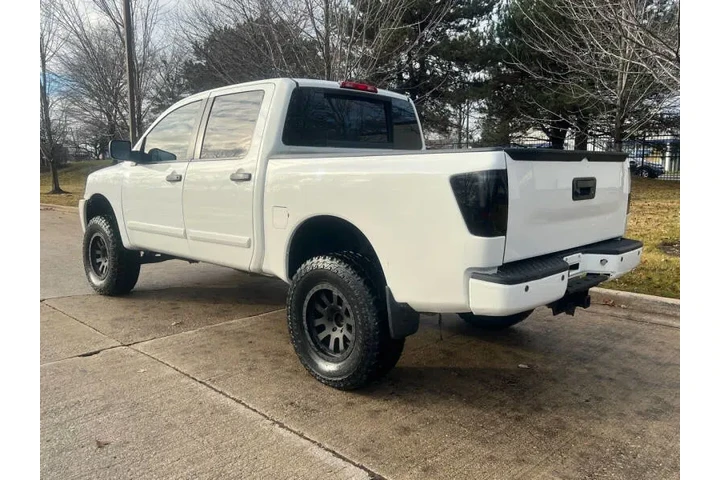 $12997 : 2014 Titan SV image 6