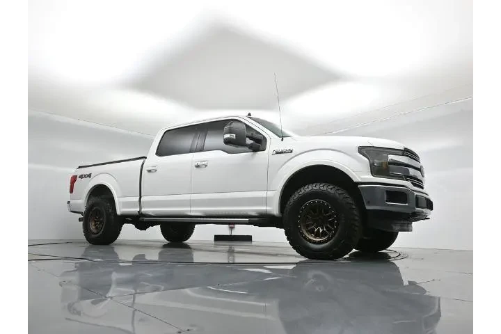$31327 : Ford F-150 2020 4x4 Lariat 4 image 3