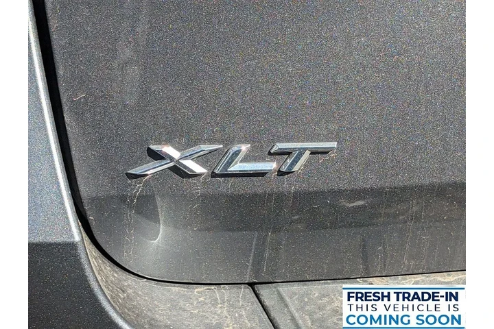 $29536 : Ford Explorer 2024 XLT 4dr S image 2