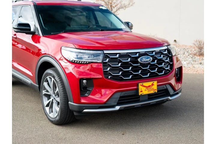 $51222 : 2025 Explorer Platinum image 2