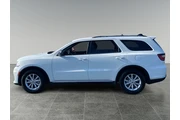 $30565 : Dodge Durango 2023 SXT 4dr S thumbnail