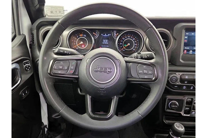 $26998 : Jeep Wrangler 2023 4x4 Sport image 10