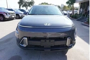 $21488 : Hyundai KONA 2024 AWD SEL 4d thumbnail