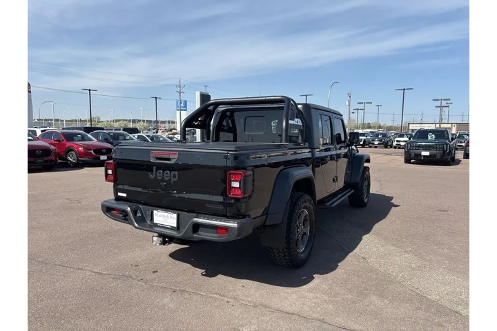 $26999 : 2020 Gladiator Sport image 5