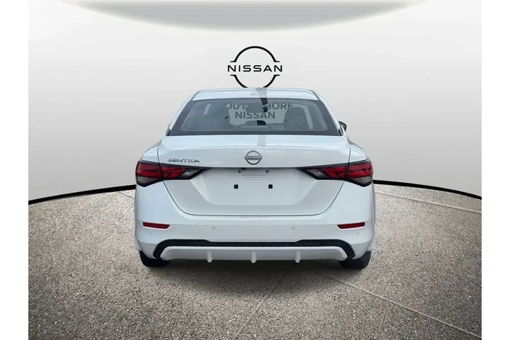 $17295 : Nissan Sentra 2025 SV 4dr Se image 7