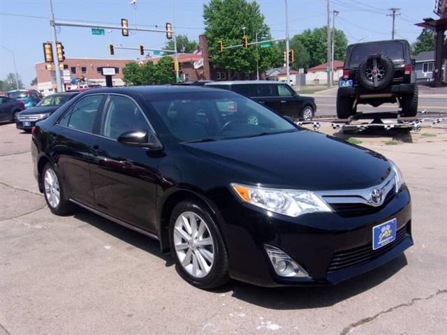 $15988 : 2013 Camry XLE V6 image 6