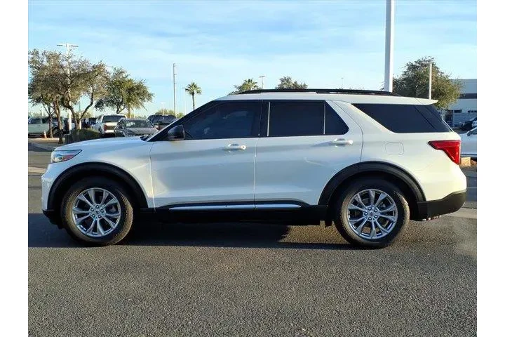 $18900 : Ford Explorer 2020 XLT 4dr S image 2