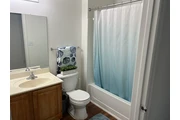 $850 : Rento habitacion Amoblada thumbnail