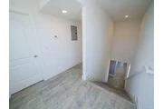 $3095 : Beautiful Home 3B/2B thumbnail