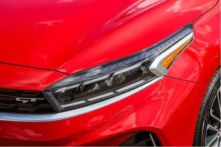 $21992 : Kia Forte 2023 GT 4dr Sedan image 8