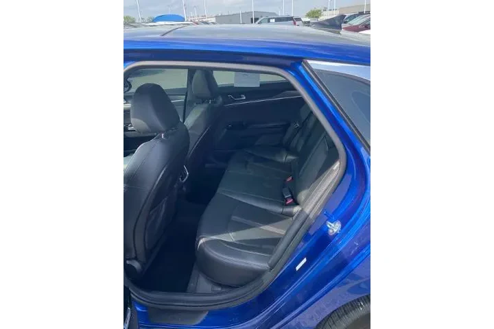 $26151 : Kia K5 2022 GT 4dr Sedan image 6