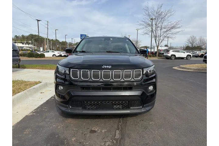$22137 : Jeep Compass 2022 Latitude 4 image 2