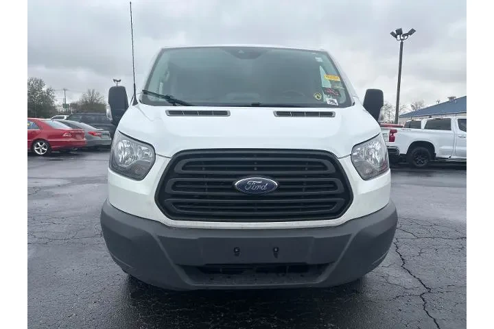 $19900 : Ford Transit 2019 250 3dr SW image 2