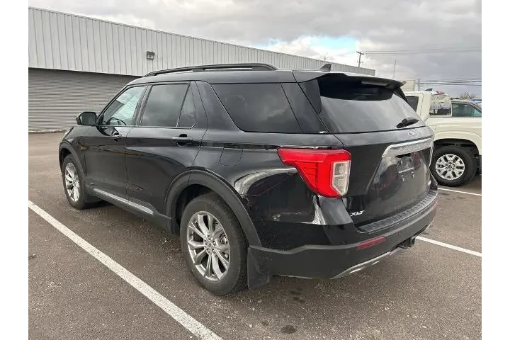 $28000 : Ford Explorer 2021 AWD XLT 4 image 5