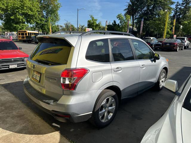 $9995 : 2015 Forester 2.5i Limited image 7