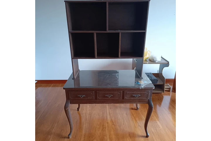 $450000 : Vendo escritorios image 2