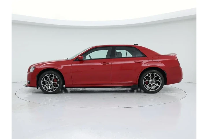 $30998 : Chrysler 300 2017 S 4dr Seda image 3