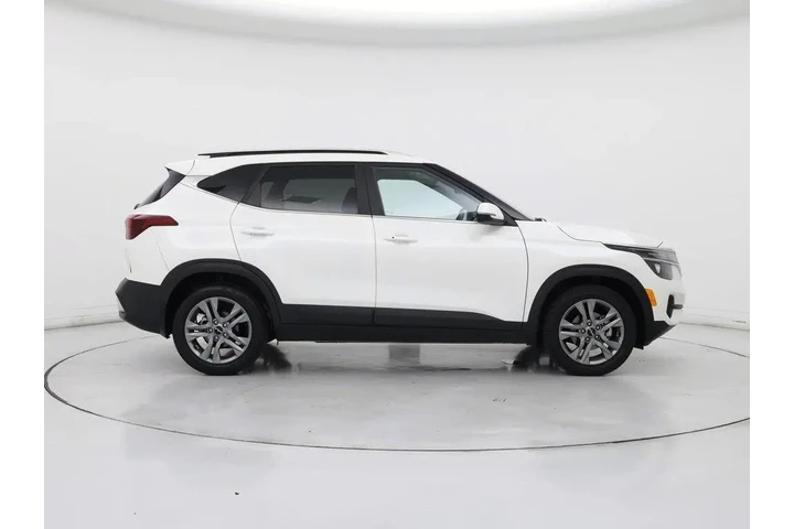 $21998 : Kia Seltos 2023 S 4dr SUV image 7