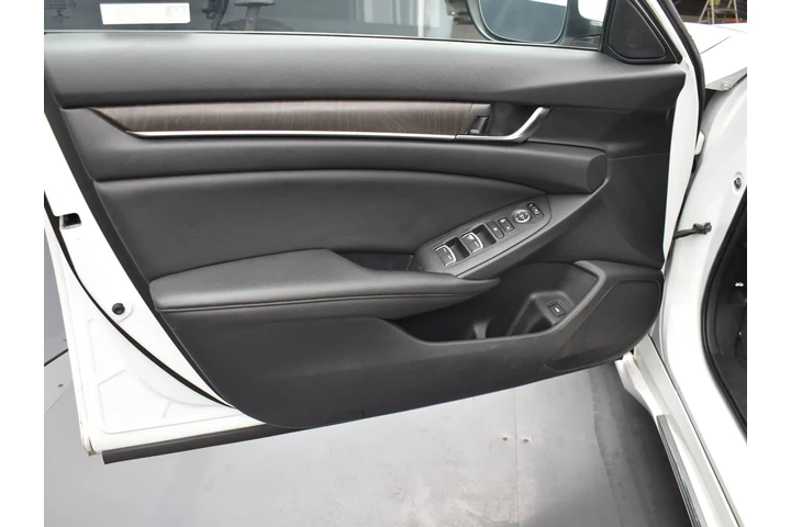 $10995 : Honda Accord 2019 EX 4dr Sed image 9