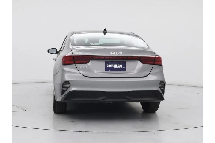 $18998 : Kia Forte 2024 LXS 4dr Sedan image 6
