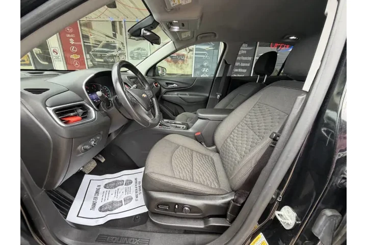 $1 : 2021 Equinox LT image 10