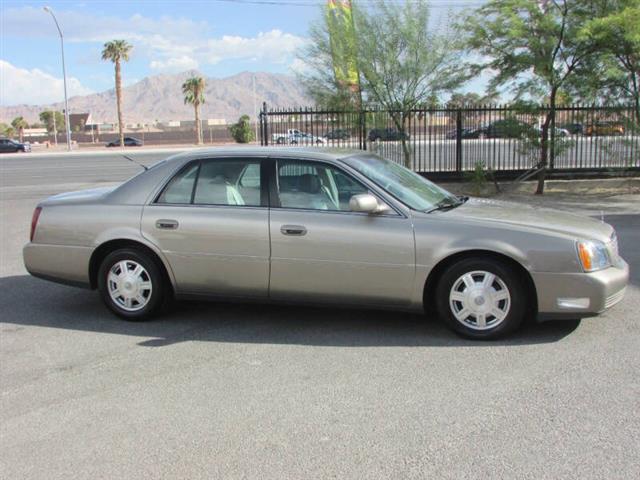 $7995 : 2003 DeVille image 3